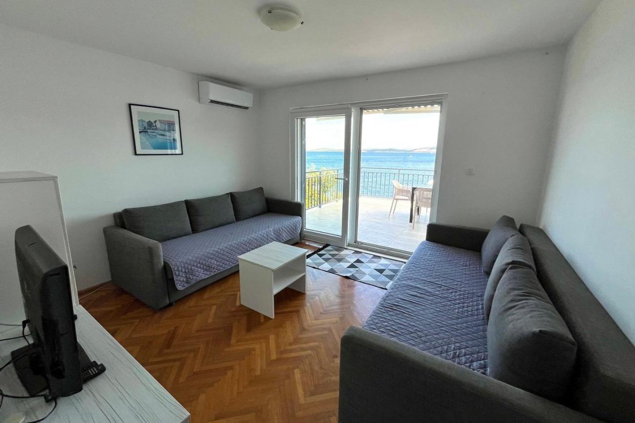 Apartments By The Sea Maslinica, Solta - 774 Grohote Exteriér fotografie